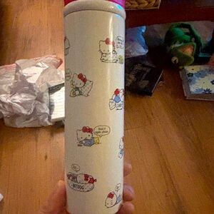 Hello kitty water bottle